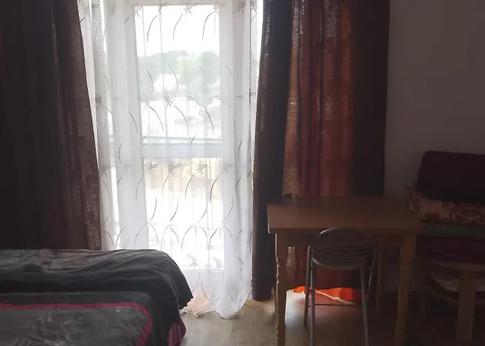 Nea Iskra Vyletska Berezhanska Street Apartmán *