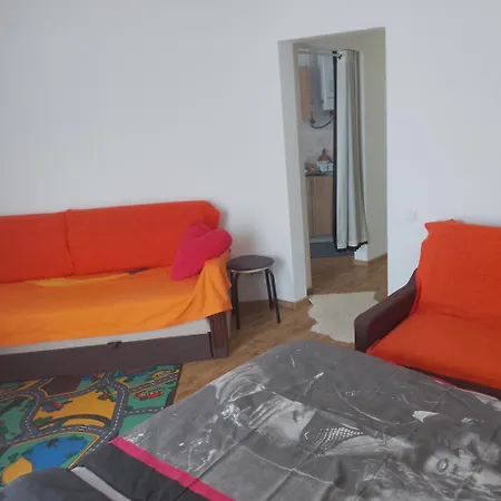 Nea Iskra Vyletska Berezhanska Street Appartement