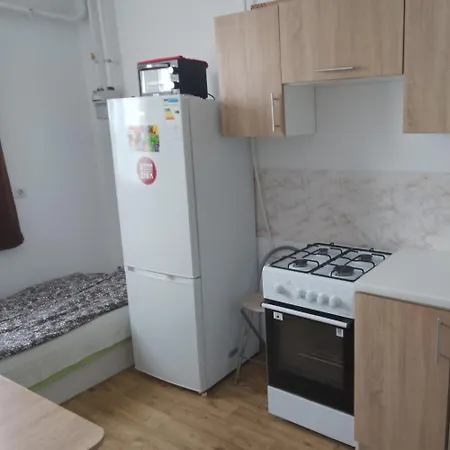 Nea Iskra Vyletska Berezhanska Street * Львів